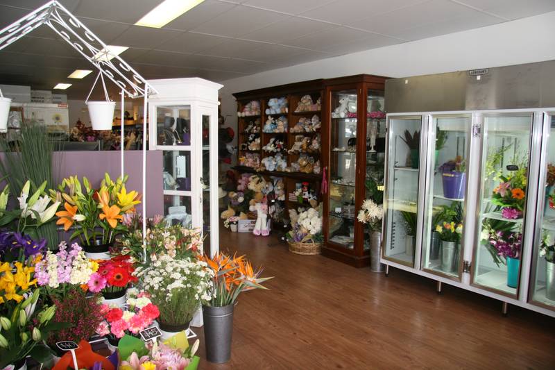 Cowra Florist & Bridal, 97 Kendall Street Picture 3