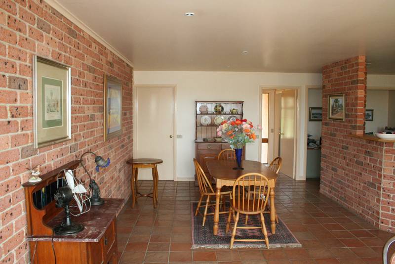 108 Offners Road, Orange Picture 3