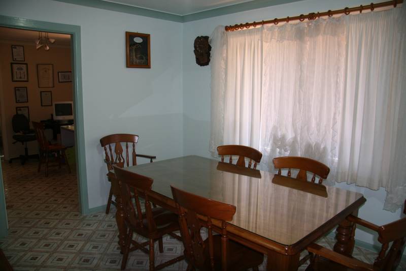 1 Talinga Place, Orange Picture 3