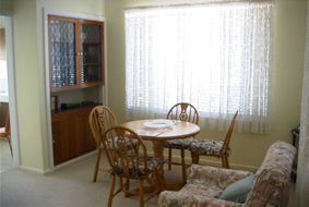 2&3/3 Johnstone Street Picture 3