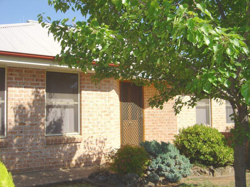 6/21 Hill Street Picture 1