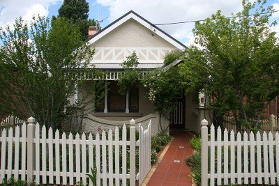 62 HILL STREET Picture