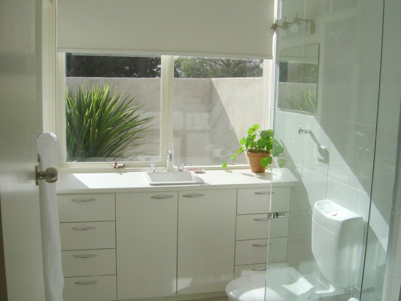 Lakehouse, Ophir Road Picture 3