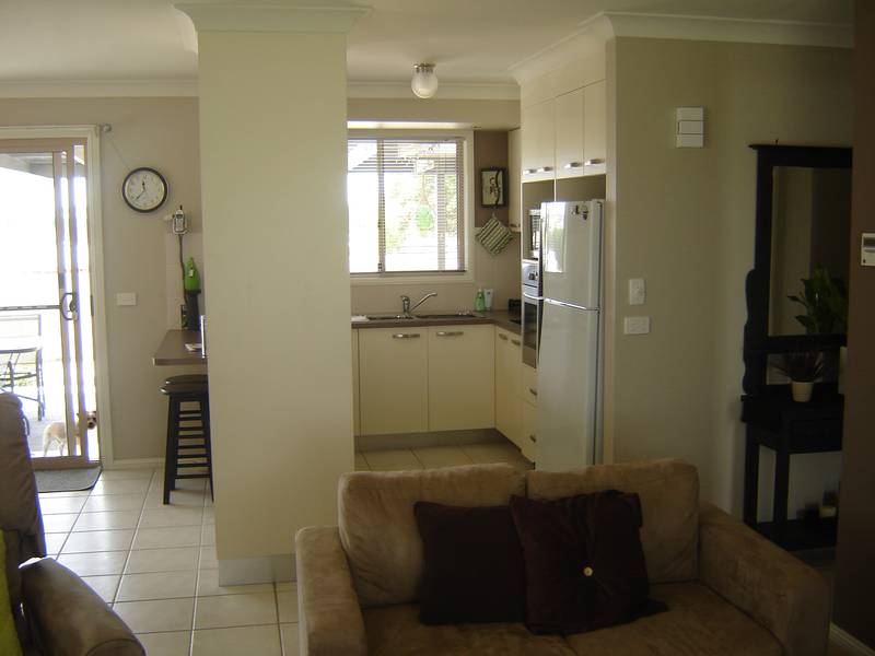 4 Vidler Place, Blayney Picture 2
