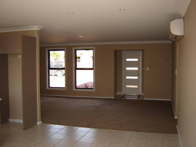 1/15 Binstead Street, Blayney Picture 3