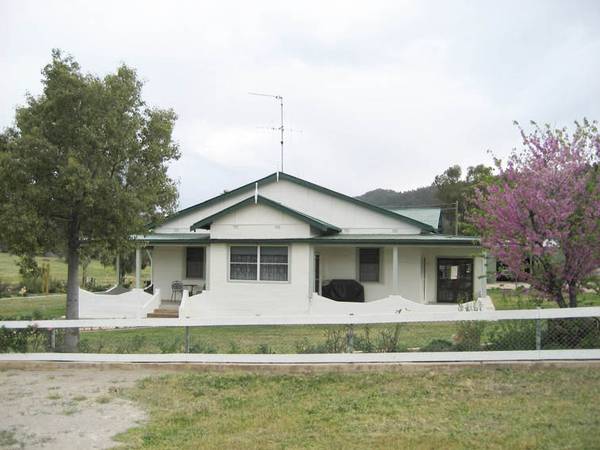 Long Gully, Escort Way, Murga Picture 1