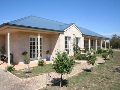 76 Charles Booth Way, Millthorpe Picture