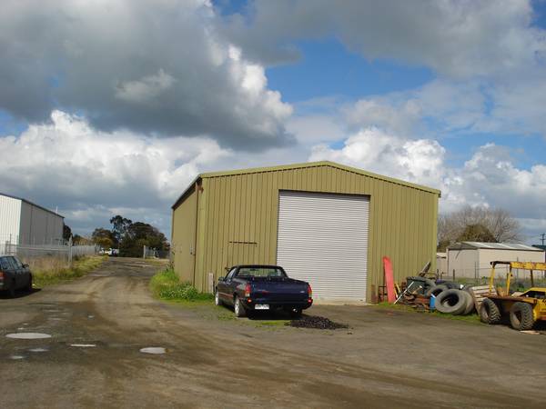 "FACTORIES WANTED" Picture 2