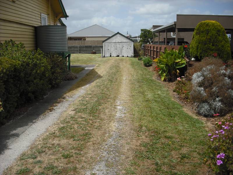 Character with room to move Picture