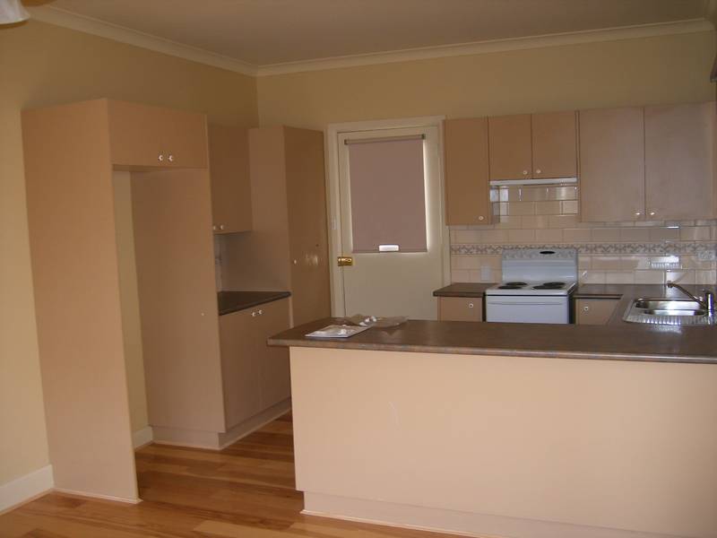 3 bedroom home Picture