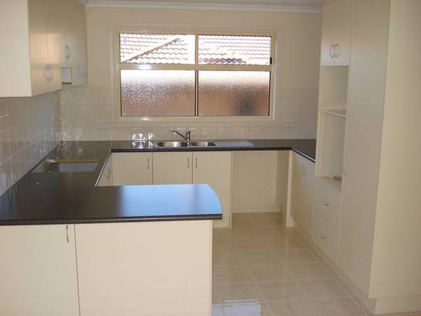 For The Entertainer Picture 3