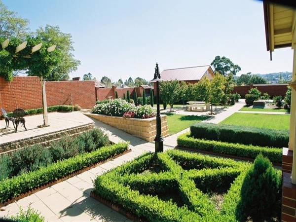 A Home of the Finest Quality Picture 3