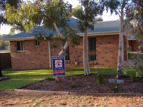 BRICK VENEER UNIT Picture 3