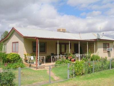 Central Location Picture Central Location Picture