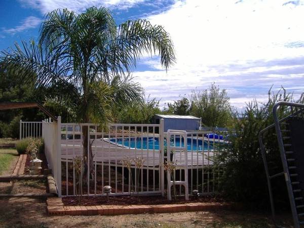 COUNTRY LIVING 25 ACRES FREEHOLD Picture 3