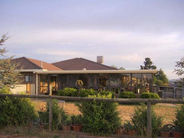 Ideal Family Entertaining Home Picture 3