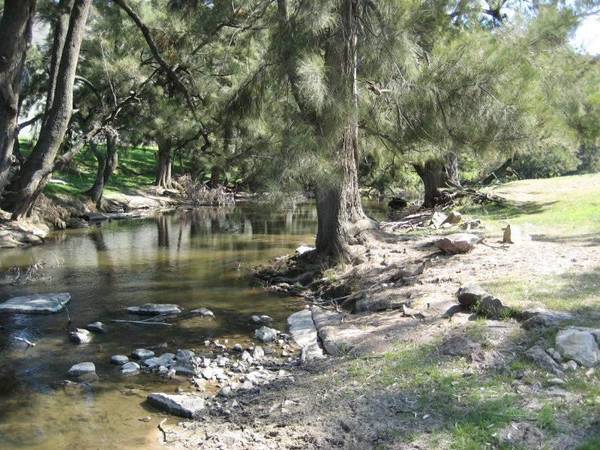 Kangaroo Mountain 2711ha - 6700ac Picture 1