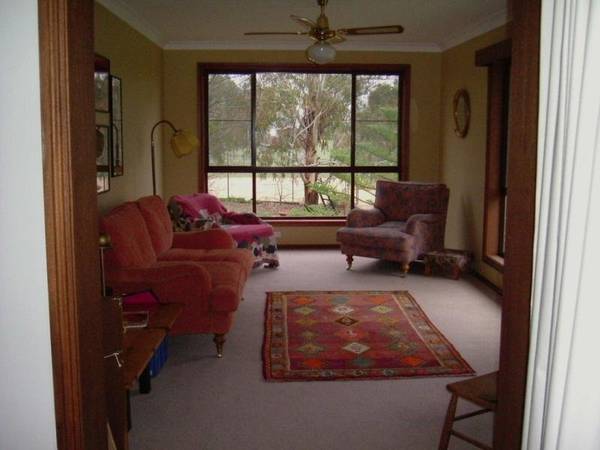 Large Family Home Picture 2