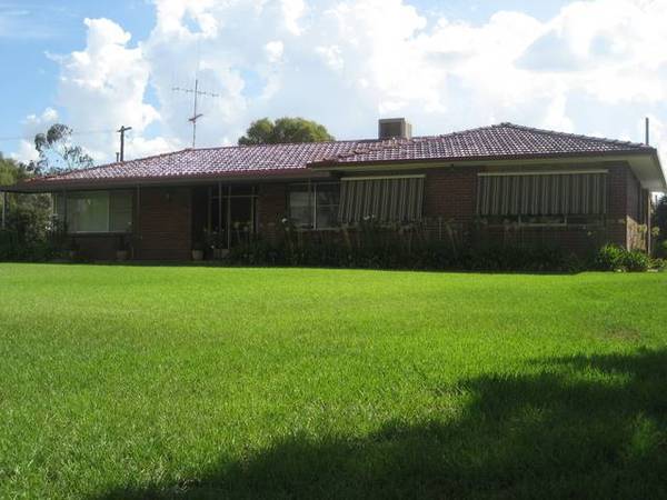 Leacliff - Parkview
911ha - 2253 ac Picture 1