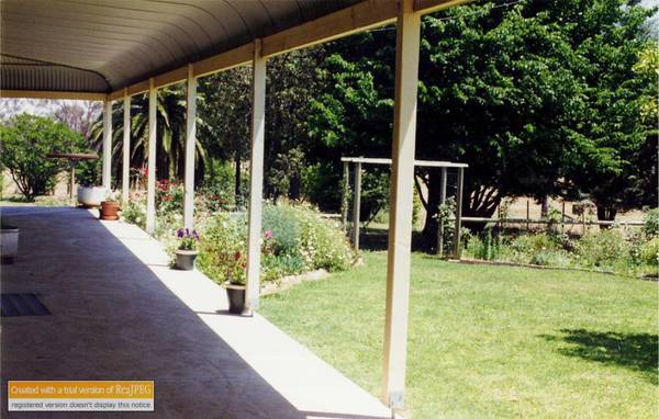 Lifestyle Living Picture 3