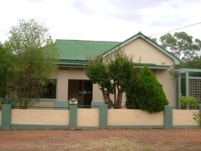 Quality - Style - Space -Location Picture Quality - Style - Space -Location Picture