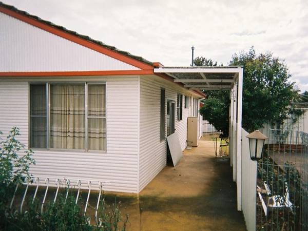 Ranch Style Residence Picture 2