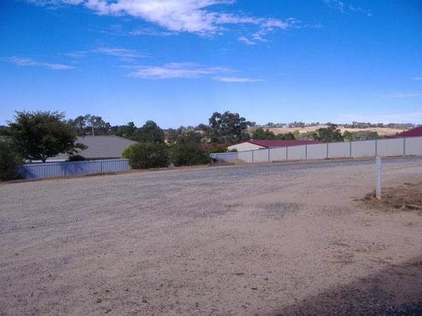 Shed, Land, Views Picture 1