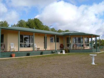 Top Notch Farmlet WIWO Picture