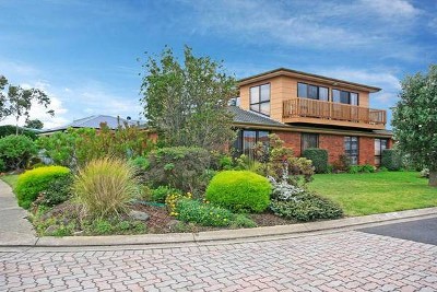 BRILLIANT BEACH SIDE LOCATION Picture