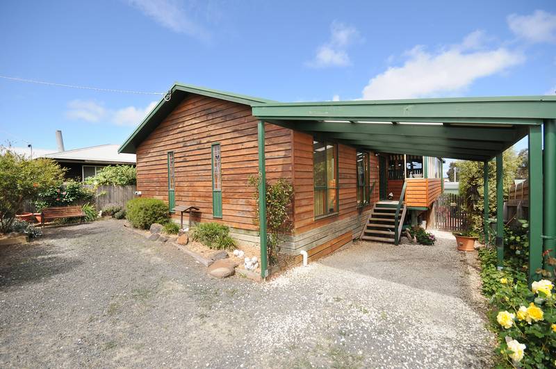 ENTRY LEVEL JAN JUC Picture 1