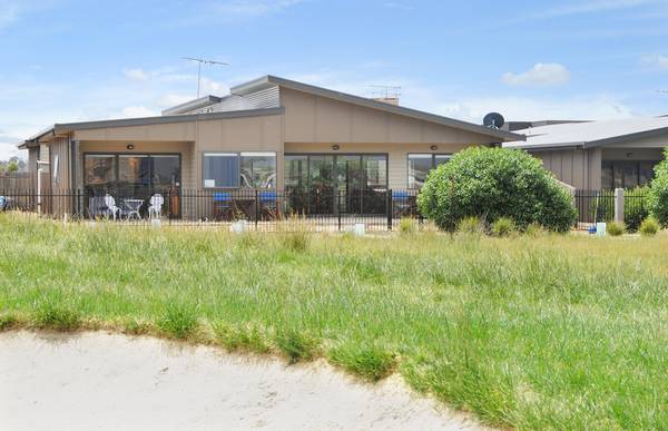 AS NEW AT THE SANDS Picture