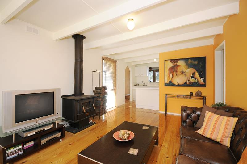 A PRIVATE SANCTUARY ON THE DEEP CREEK RESERVE Picture 2