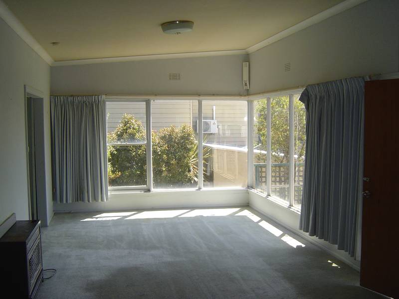 AVAILABLE NOW Picture 3