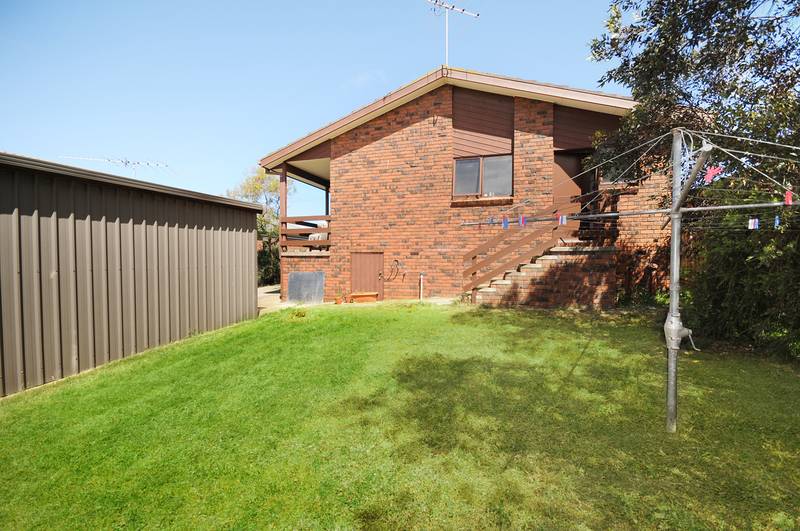 BEACH SIDE OF SUNSET STRIP Picture 3