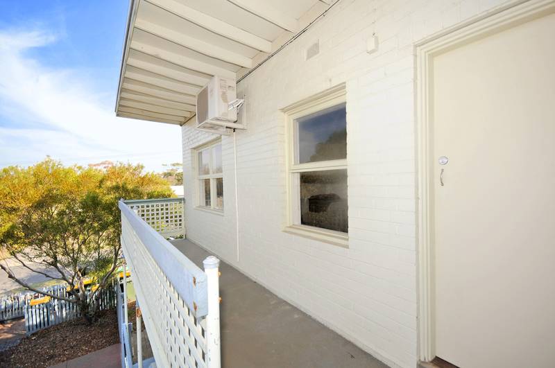 SUPER FOR SINGLES Picture 2