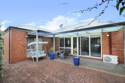 Stroll To The Beach Picture