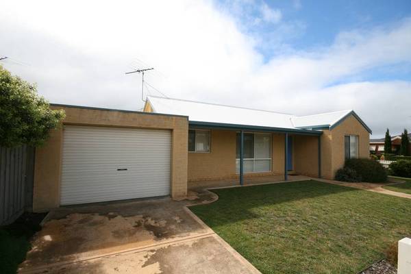 AVAILABLE - 30th JANUARY 2009 Picture 2