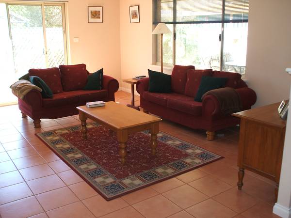 POPULAR LAMINGTON..... Picture