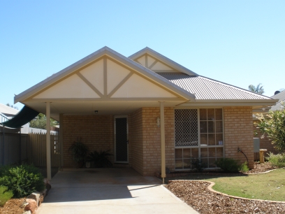 A SECURE DELIGHT!! Picture 1