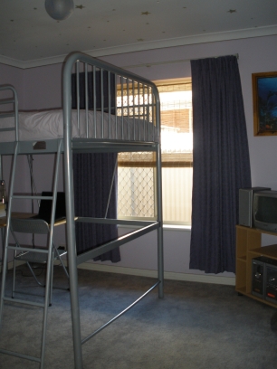 A SECURE DELIGHT!! Picture 3