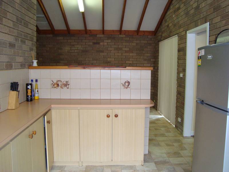 AFFORDABLE FIRST HOME! Picture