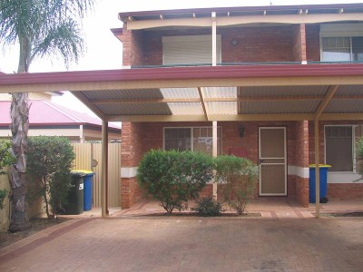 PERFECT IN PICCADILLY! Picture