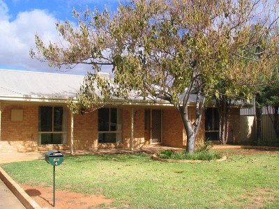 SPLISH SPLASH IN SUMMER!! Picture