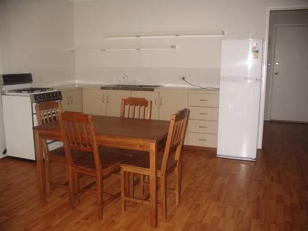 LOW MAINTENANCE AND FULLY FURNISHED Picture LOW MAINTENANCE AND FULLY FURNISHED Picture
