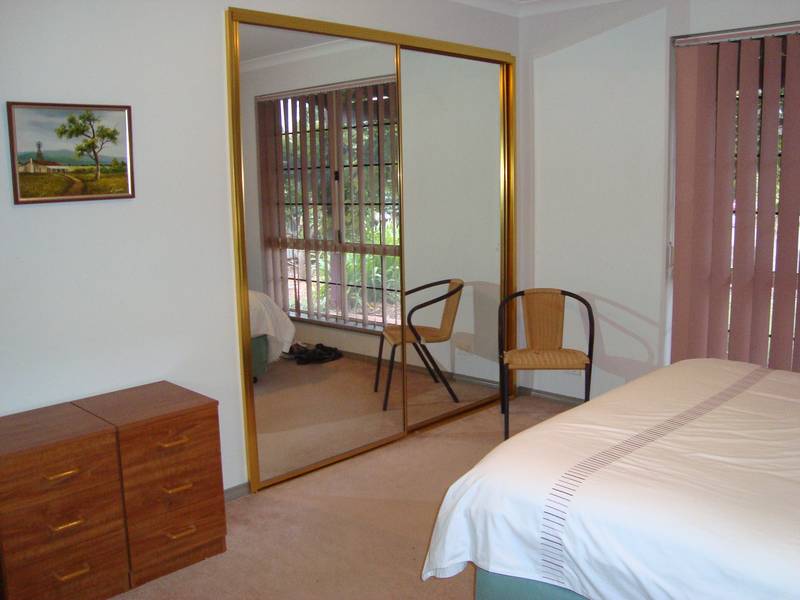 BEAUTY ON BRACKLEMAN! Picture 3