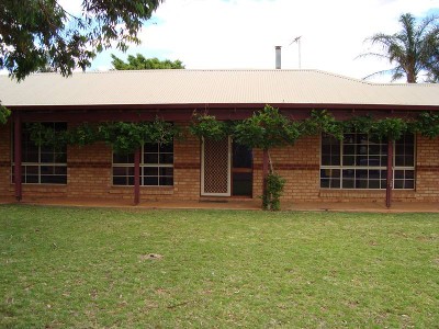 BEAUTY ON BRACKLEMAN! Picture