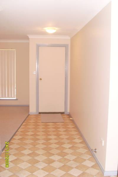 $400.00 p/w Close to schools and shopping. Picture $400.00 p/w Close to schools and shopping. Picture