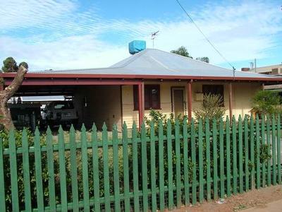 BREAK LEASE Picture BREAK LEASE Picture