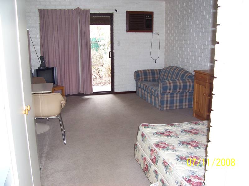 Close to Amenities. Picture Close to Amenities. Picture