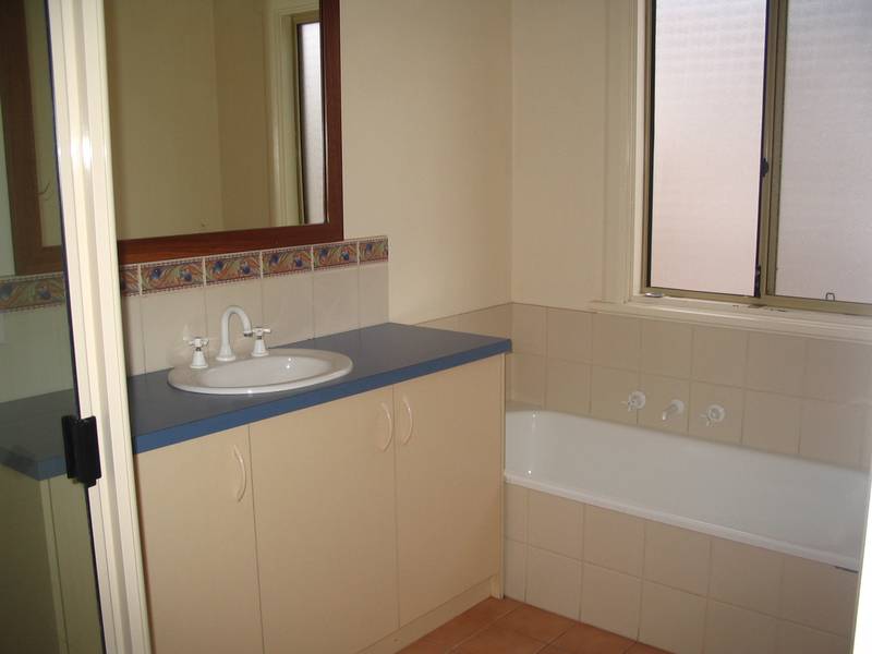 Lovely home with
Polished floor boards $375.00 p/w Picture